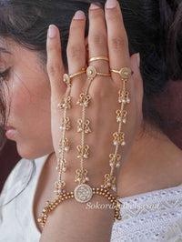 Kundan & Pearl Golden Hand chain - SOKORA JEWELSKundan & Pearl Golden Hand chain