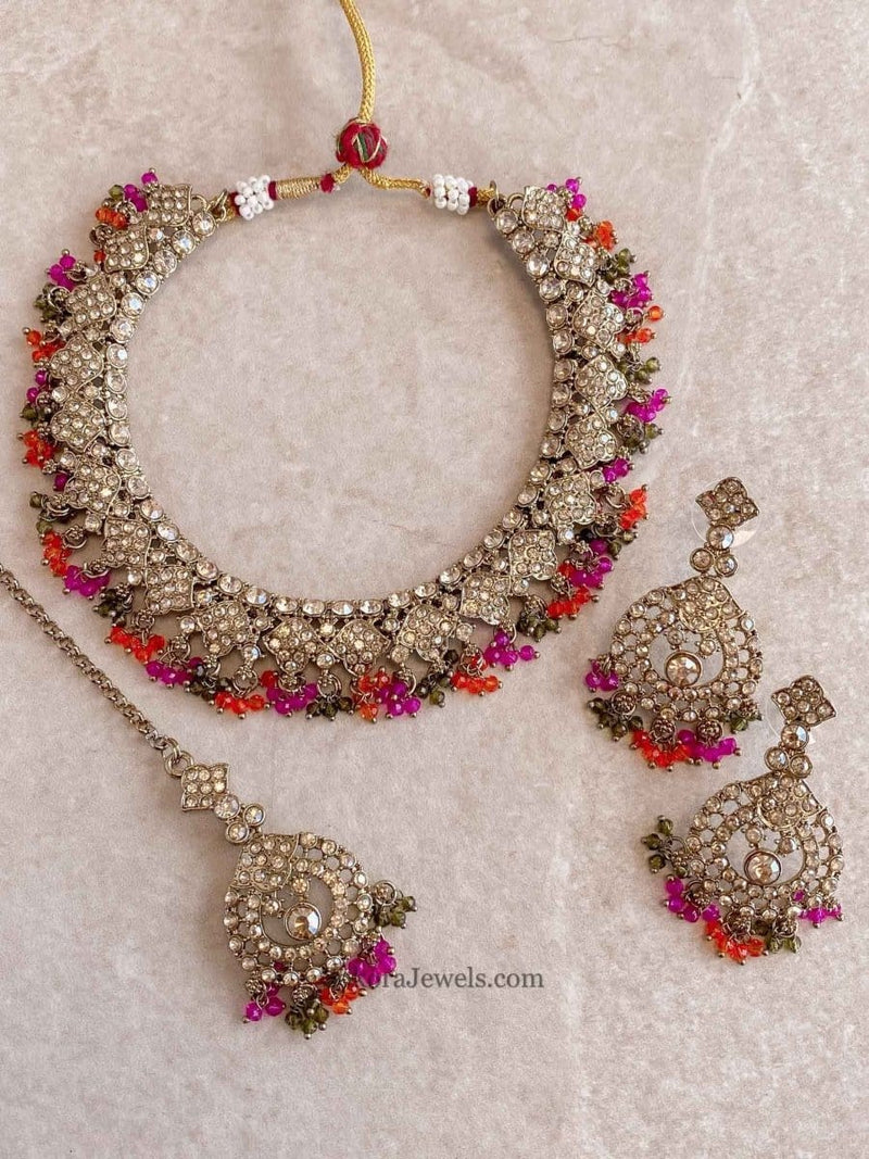 Laila Golden Necklace Sets - SOKORA JEWELSLaila Golden Necklace Sets