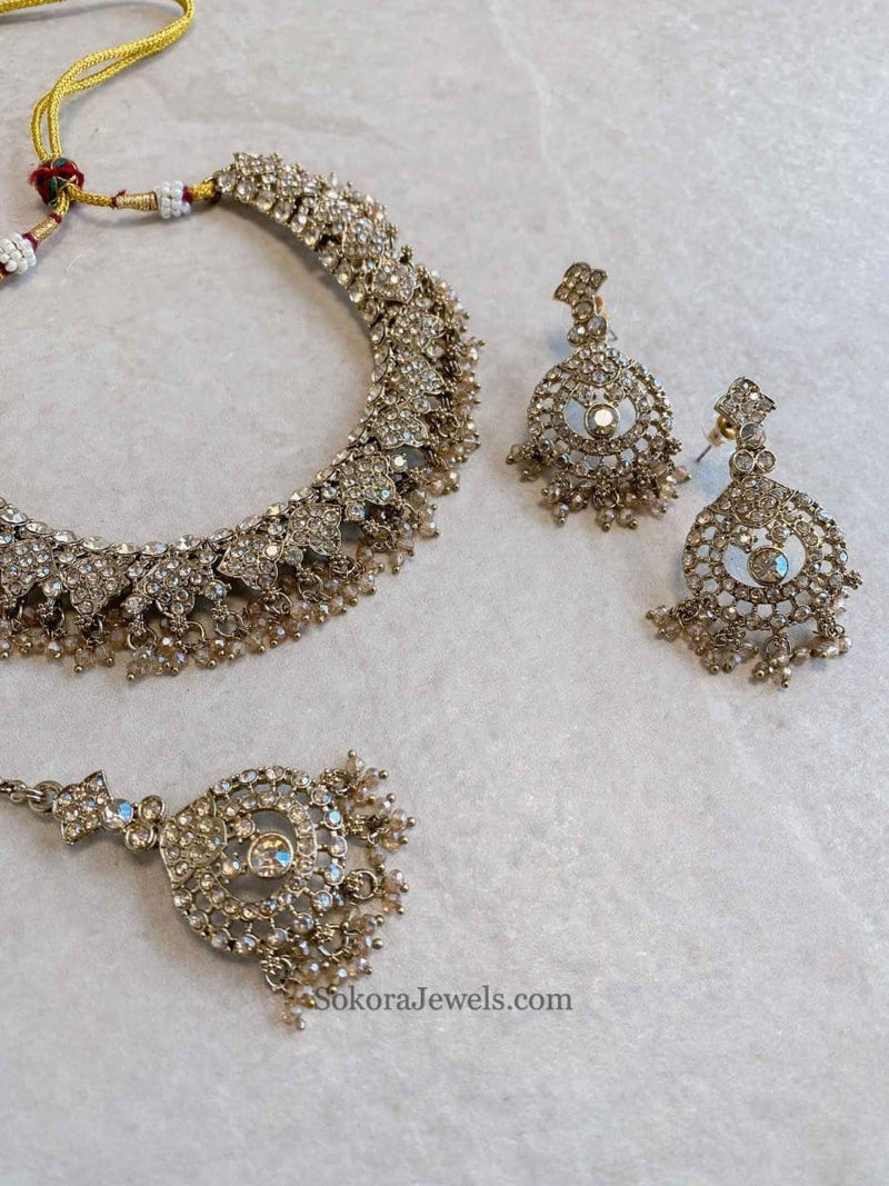 Laila Golden Necklace Sets - SOKORA JEWELSLaila Golden Necklace Sets