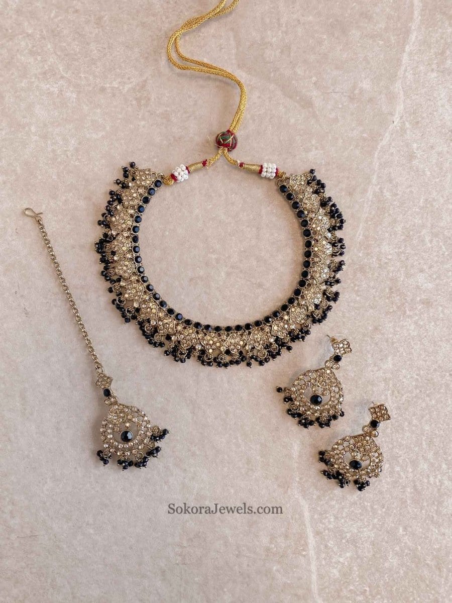 Laila Golden Necklace Sets - SOKORA JEWELSLaila Golden Necklace Sets