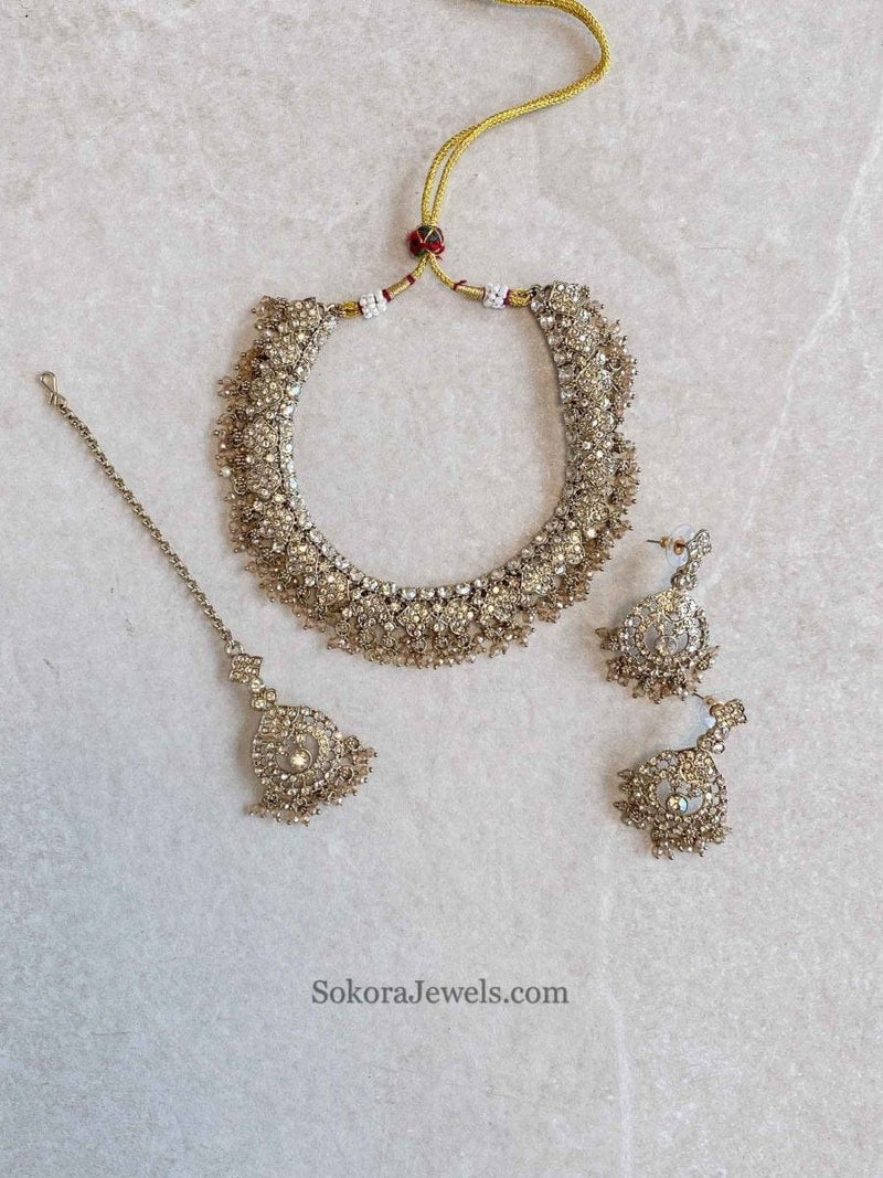 Laila Golden Necklace Sets - SOKORA JEWELSLaila Golden Necklace Sets