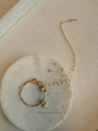 Large Kundan Nose Ring in Bright Gold - Slide Type - SOKORA JEWELSLarge Kundan Nose Ring in Bright Gold - Slide Type