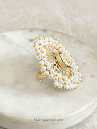 Large Round Kundan Pearl Ring - SOKORA JEWELSLarge Round Kundan Pearl RingRING
