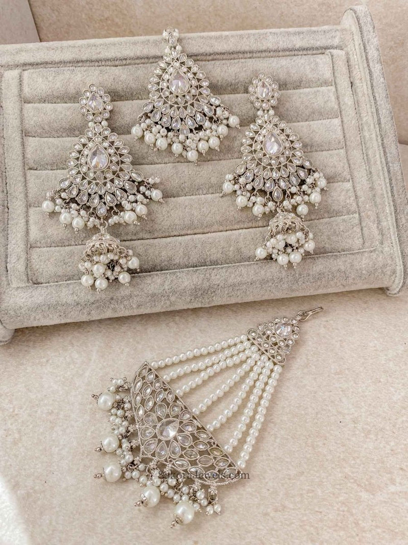 Large Silver Earring & Tikka Set - Silver - SOKORA JEWELSLarge Silver Earring & Tikka Set - Silver