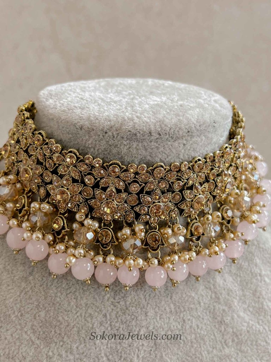 Light Pink & Golden Choker - SOKORA JEWELSLight Pink & Golden ChokerChoker Sets