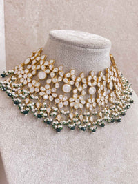 Luxury Green Kundan Bridal Choker Earring Set – Heritage Collection - SOKORA JEWELSLuxury Green Kundan Bridal Choker Earring Set – Heritage Collection