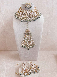 Luxury Green Kundan Bridal Choker Earring Set – Heritage Collection - SOKORA JEWELSLuxury Green Kundan Bridal Choker Earring Set – Heritage Collection
