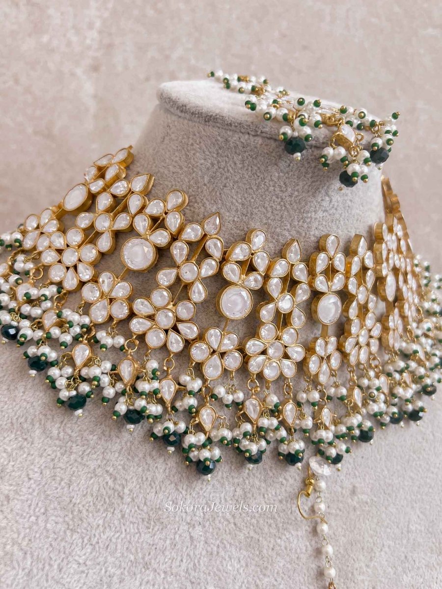 Luxury Green Kundan Bridal Choker Earring Set – Heritage Collection - SOKORA JEWELSLuxury Green Kundan Bridal Choker Earring Set – Heritage Collection