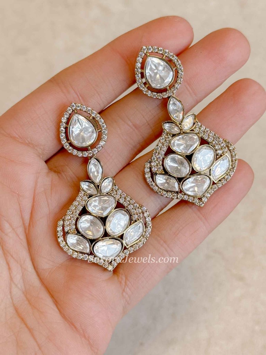 Luxury Moissanite Kundan Earrings - SOKORA JEWELSLuxury Moissanite Kundan Earrings