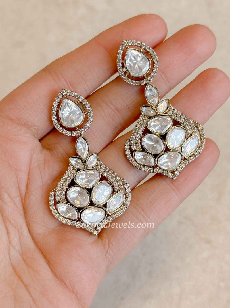 Luxury Moissanite Kundan Earrings - SOKORA JEWELSLuxury Moissanite Kundan Earrings