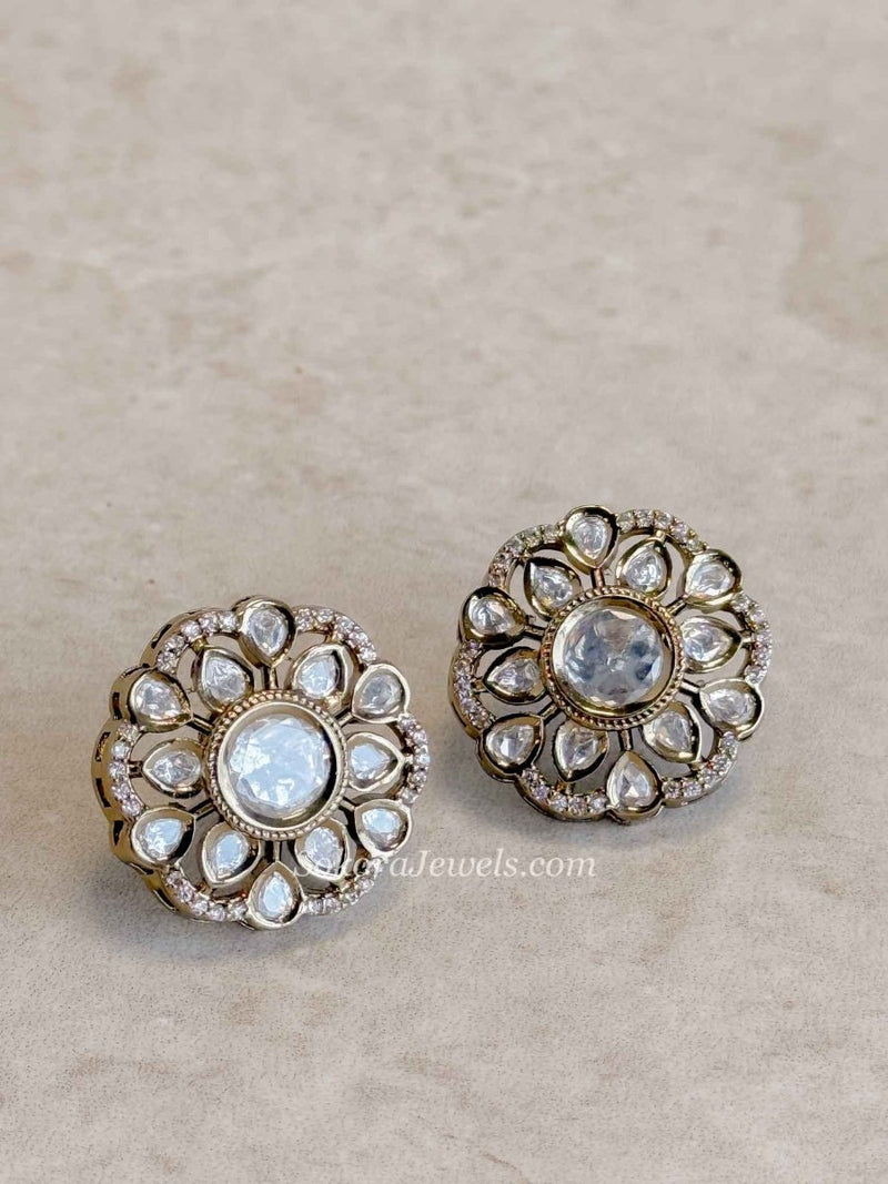 Luxury Moissanite Kundan Floral studs - SOKORA JEWELSLuxury Moissanite Kundan Floral studs