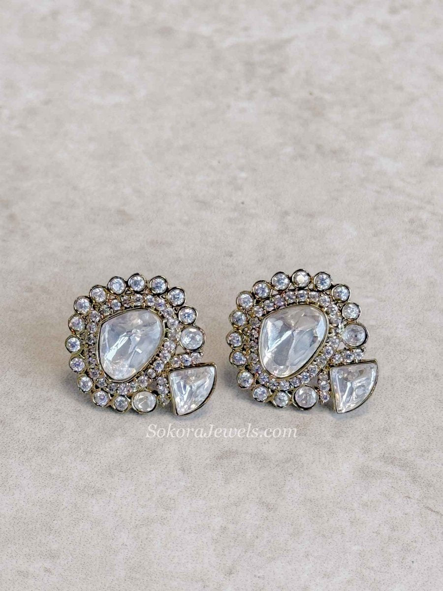 Luxury Moissanite Kundan Small studs - SOKORA JEWELSLuxury Moissanite Kundan Small studs