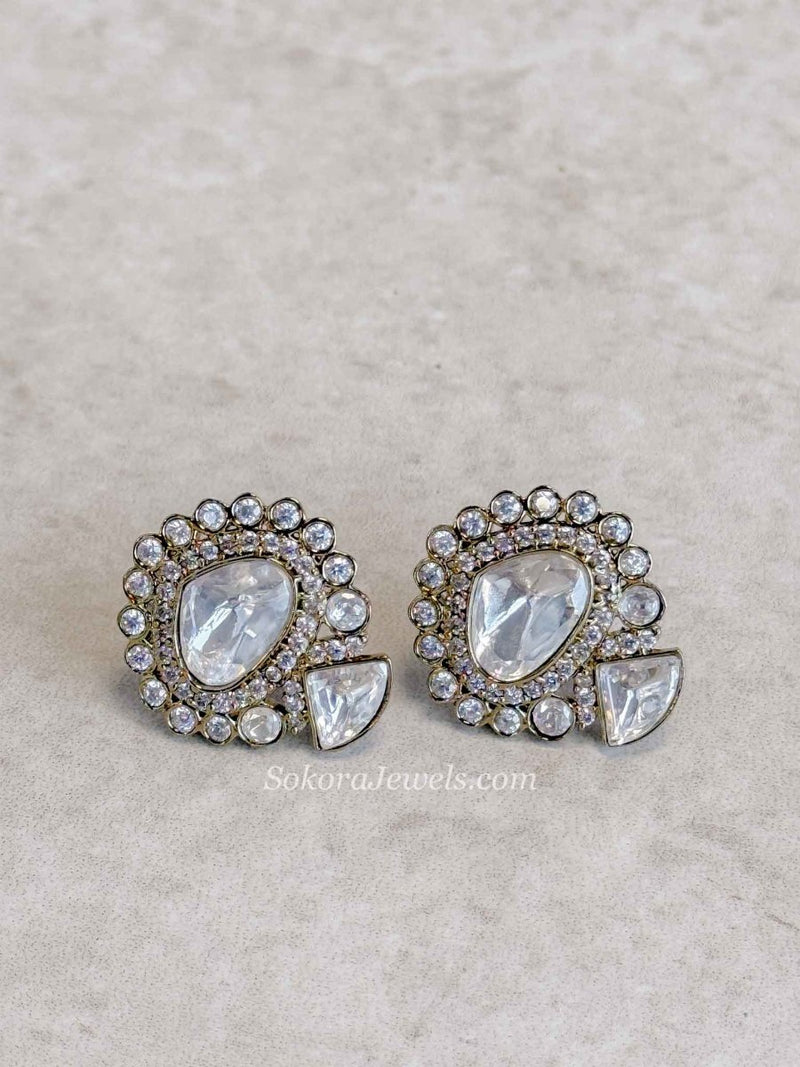 Luxury Moissanite Kundan Small studs - SOKORA JEWELSLuxury Moissanite Kundan Small studs