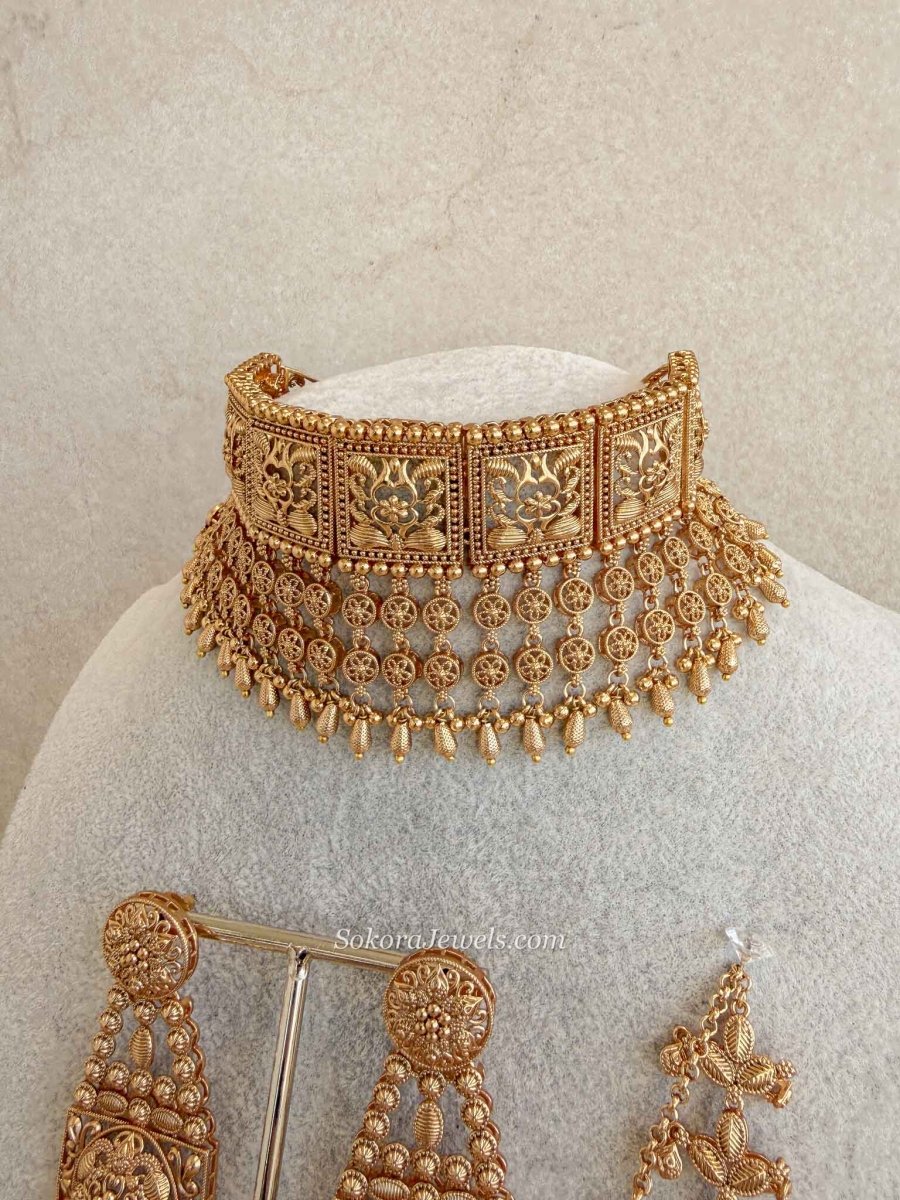 Maharani Statement Choker Bridal Set - SOKORA JEWELSMaharani Statement Choker Bridal SetNECKLACE SETS
