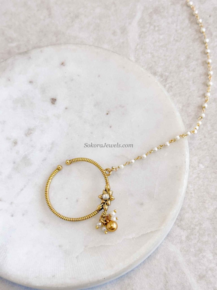 Medium Bridal Nath with Kundan Detail - SOKORA JEWELSMedium Bridal Nath with Kundan Detail