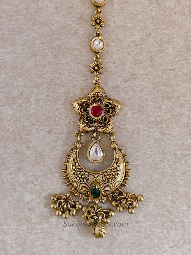 Medium Gold Plated Kundan Bridal Tikka - SOKORA JEWELSMedium Gold Plated Kundan Bridal Tikka