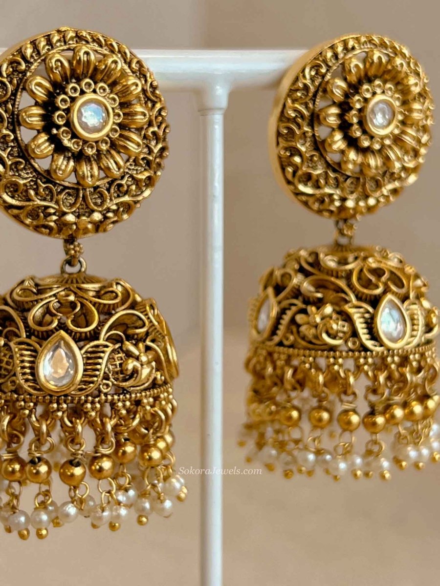 Medium Gold plated Kundan Jhumka Earrings - SOKORA JEWELSMedium Gold plated Kundan Jhumka Earrings