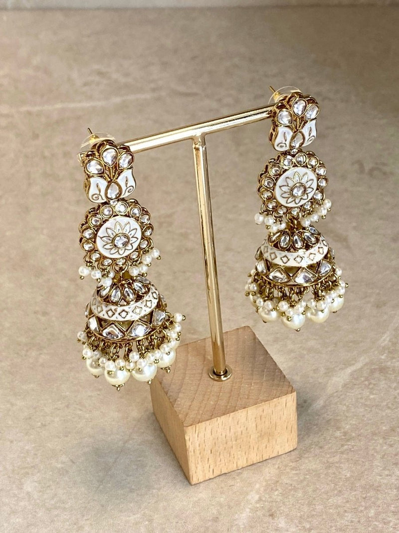 Meenakari Kundan Set - White - SOKORA JEWELSMeenakari Kundan Set - White