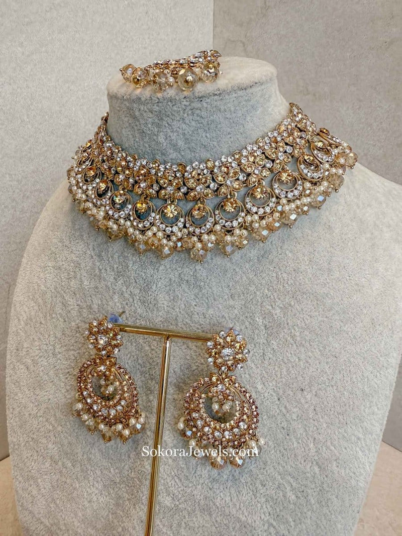 Meera Choker Set - Clear/Golden - SOKORA JEWELSMeera Choker Set - Clear/Golden