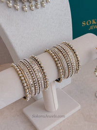 Mehak 4 Piece Jewelry Set Box - Ivory - SOKORA JEWELSMehak 4 Piece Jewelry Set Box - Ivory
