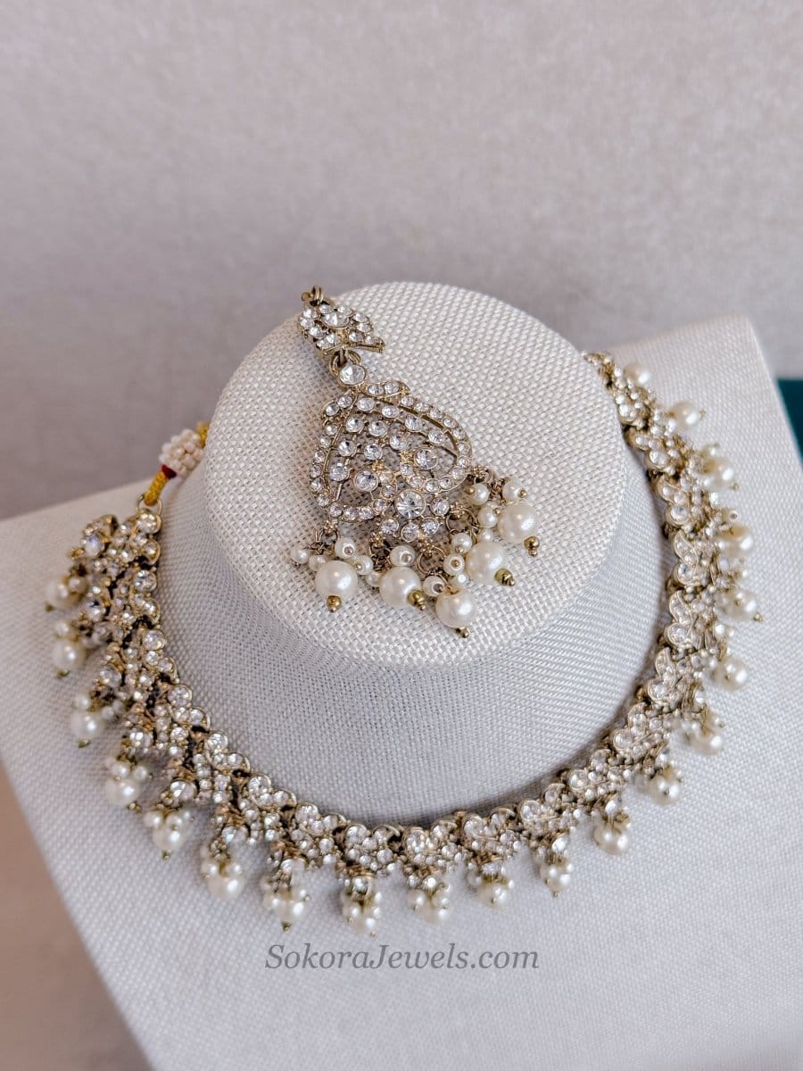 Mehak 4 Piece Jewelry Set Box - Ivory - SOKORA JEWELSMehak 4 Piece Jewelry Set Box - Ivory