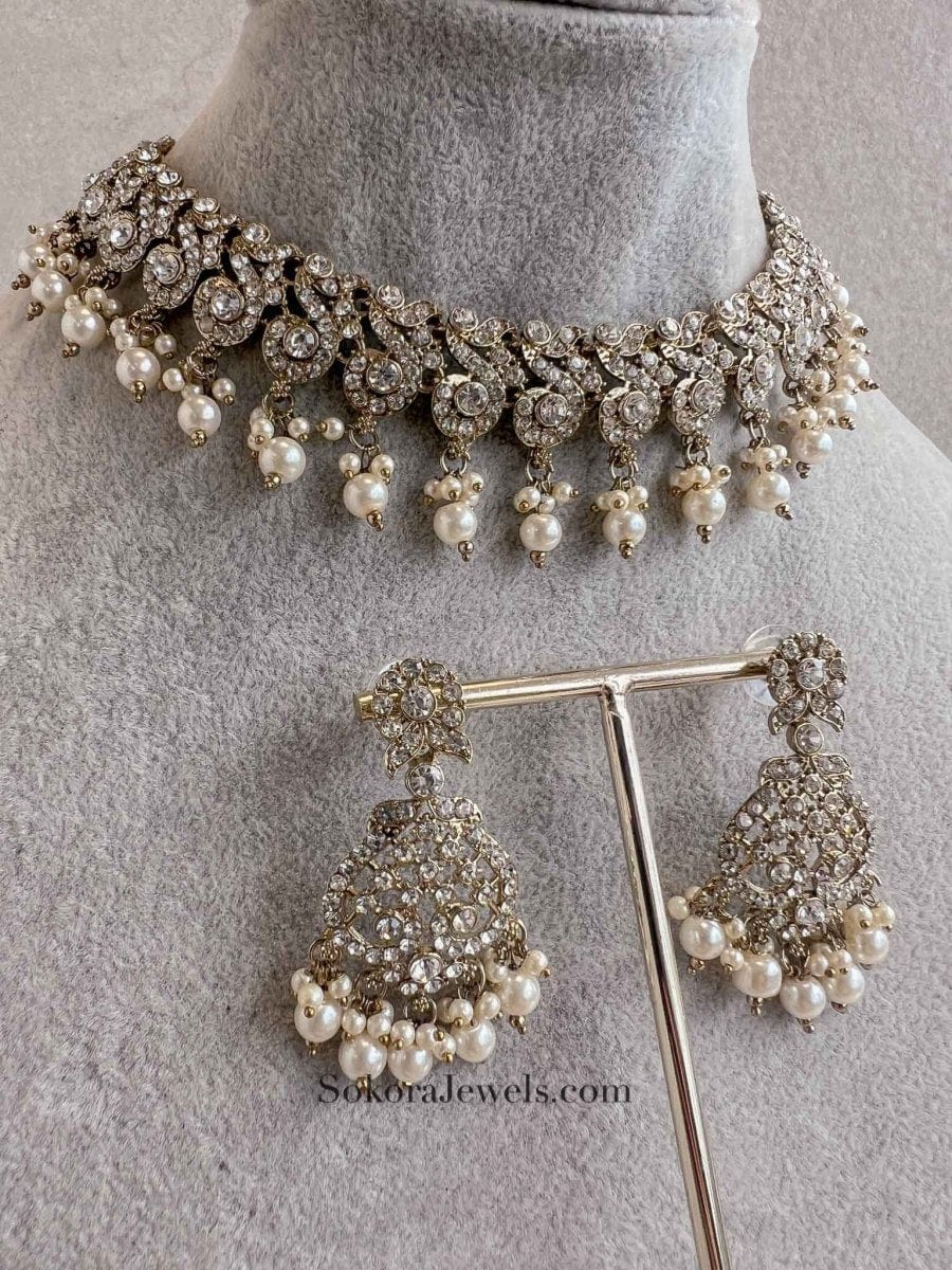 Mehak Golden Necklace sets - SOKORA JEWELSMehak Golden Necklace sets