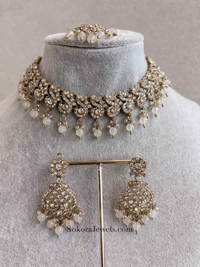 Mehak Golden Necklace sets - SOKORA JEWELSMehak Golden Necklace sets