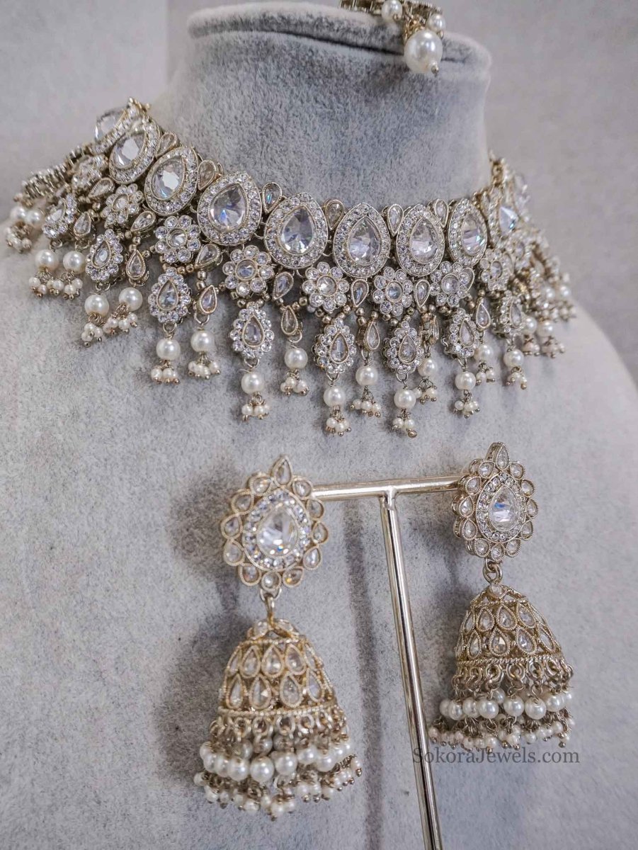 Mehnaaz Necklace Set - Clear - SOKORA JEWELSMehnaaz Necklace Set - Clear