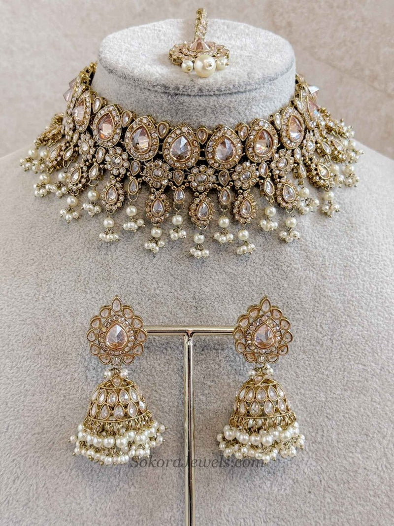 Mehnaaz Pearl Drop Choker Set - Champagne - SOKORA JEWELSMehnaaz Pearl Drop Choker Set - Champagne