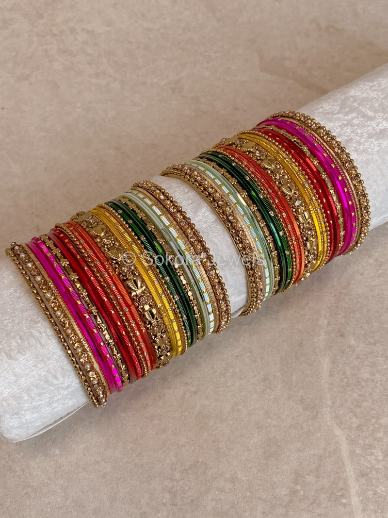 Midi Bangle & Jhumka set - Mehndi Night - SOKORA JEWELSMidi Bangle & Jhumka set - Mehndi NightBANGLES