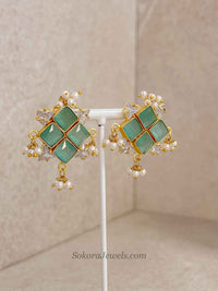 Modern Blossom Gemstone & Pearl Necklace Sets - SOKORA JEWELSModern Blossom Gemstone & Pearl Necklace Sets