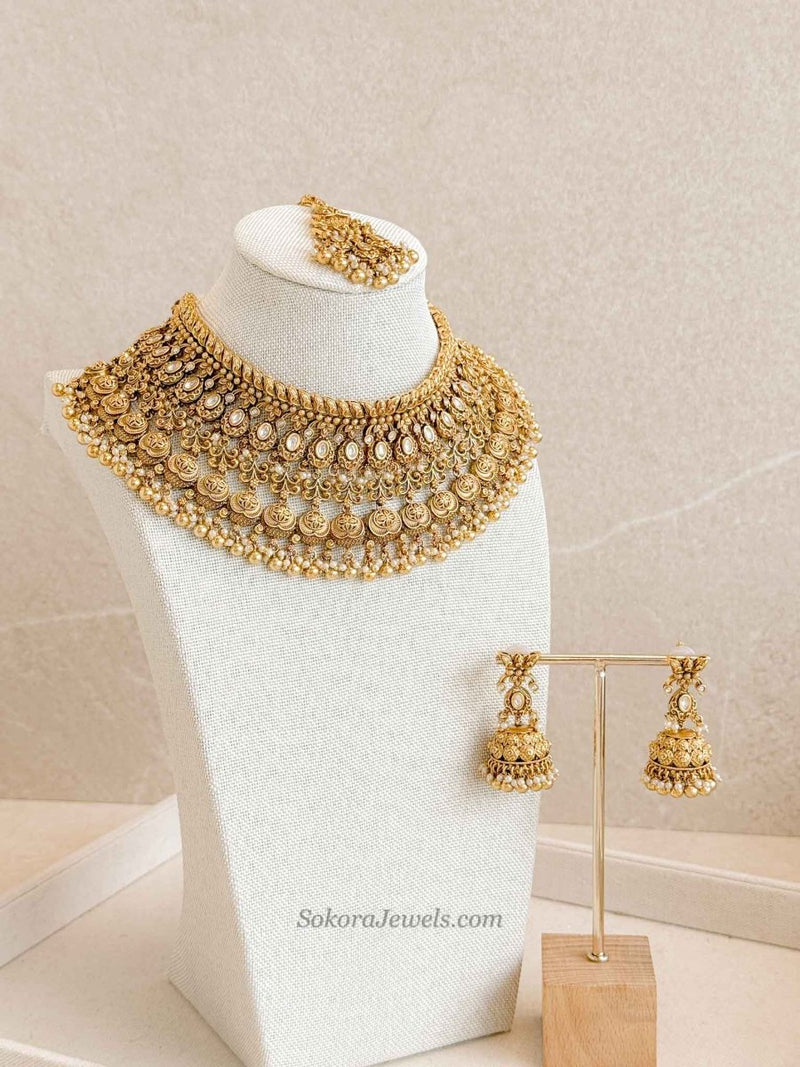 Mohal Bridal Necklace Set – Gold Plated Kundan Choker Set - SOKORA JEWELSMohal Bridal Necklace Set – Gold Plated Kundan Choker Set