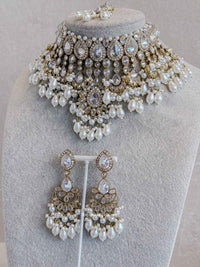 Morsheda Antique Gold Bridal Choker - SOKORA JEWELSMorsheda Antique Gold Bridal Choker