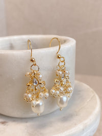 Naila Mini Pearly Drop Earrings - SOKORA JEWELSNaila Mini Pearly Drop Earringsstuds and tops