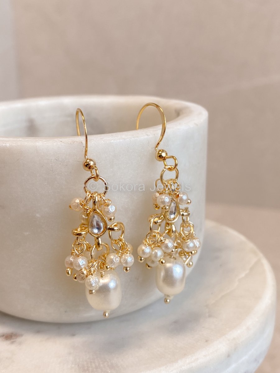 Naila Mini Pearly Drop Earrings - SOKORA JEWELSNaila Mini Pearly Drop Earringsstuds and tops