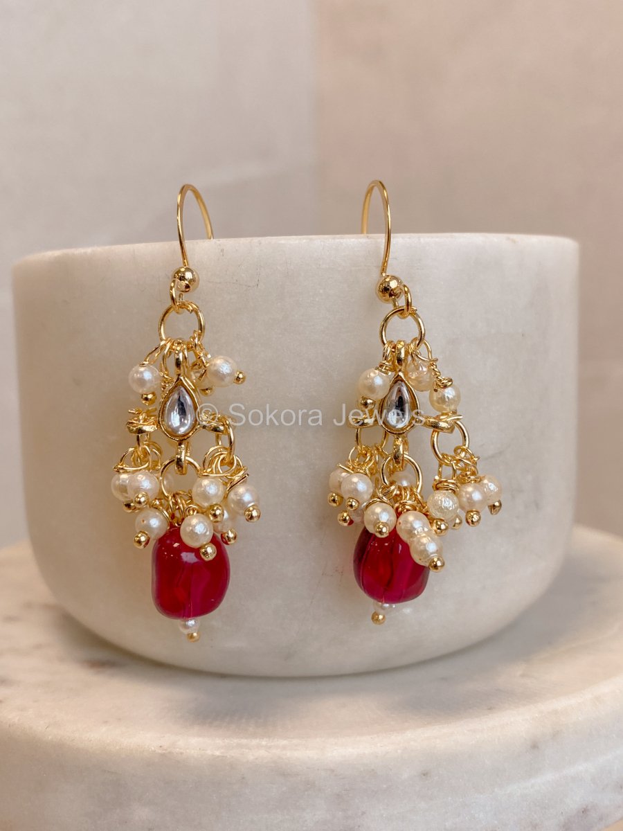 Naila Mini Pearly Drop Earrings - SOKORA JEWELSNaila Mini Pearly Drop Earringsstuds and tops