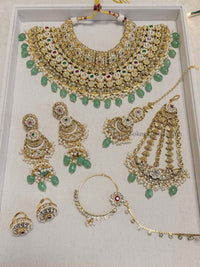 Navneet Kundan Bridal set - SOKORA JEWELSNavneet Kundan Bridal set