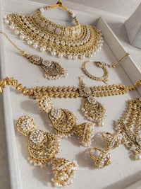 Navneet Kundan Bridal set - SOKORA JEWELSNavneet Kundan Bridal set