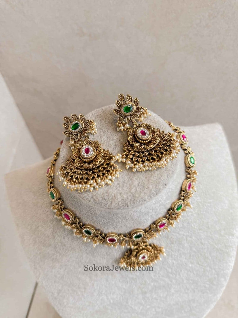 Navya Kundan set - SOKORA JEWELSNavya Kundan set