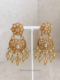 Nimmi Gold Crystal Necklace set - SOKORA JEWELSNimmi Gold Crystal Necklace setNECKLACE SETS