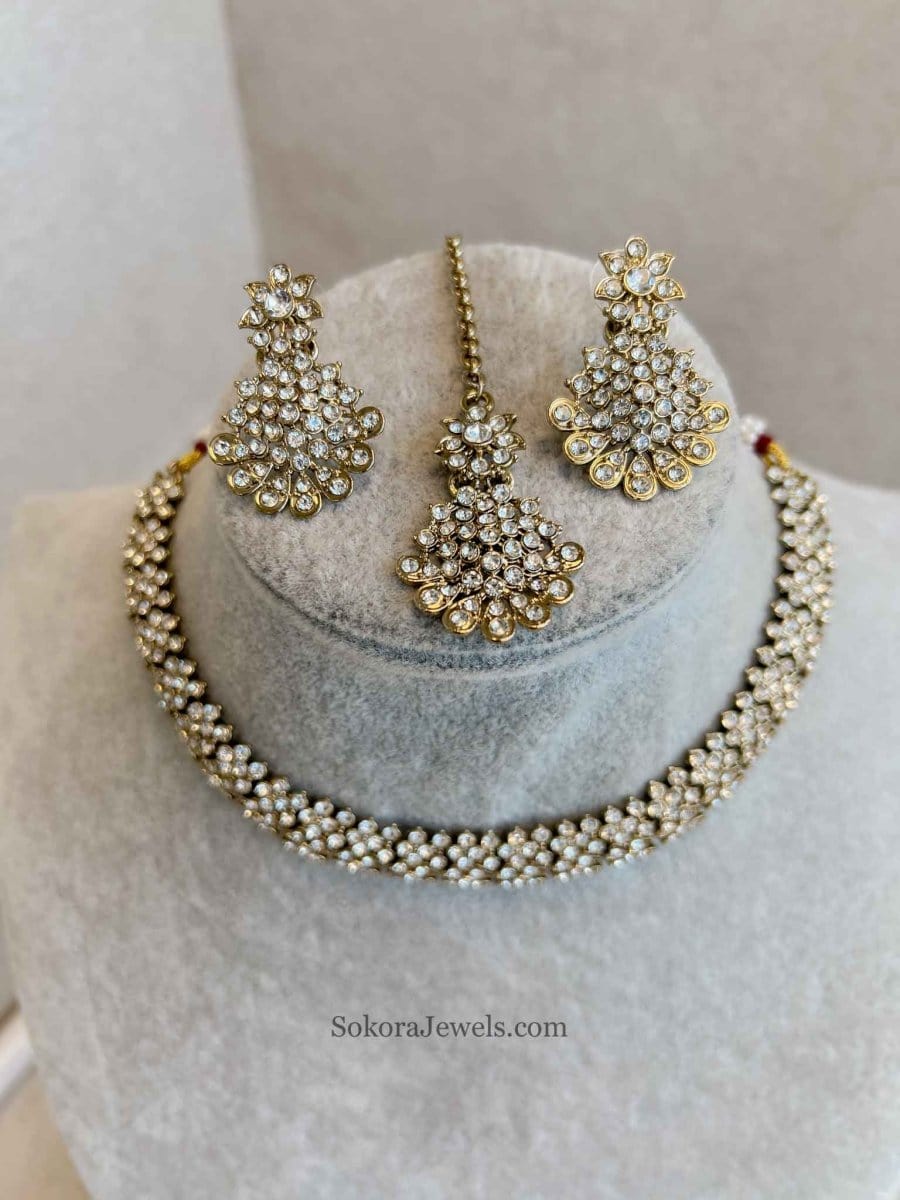 Nishma Necklace sets - 3 Colours - SOKORA JEWELSNishma Necklace sets - 3 ColoursNECKLACE SETS