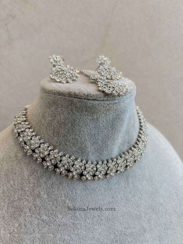 Nishma Necklace sets - 3 Colours - SOKORA JEWELSNishma Necklace sets - 3 ColoursNECKLACE SETS