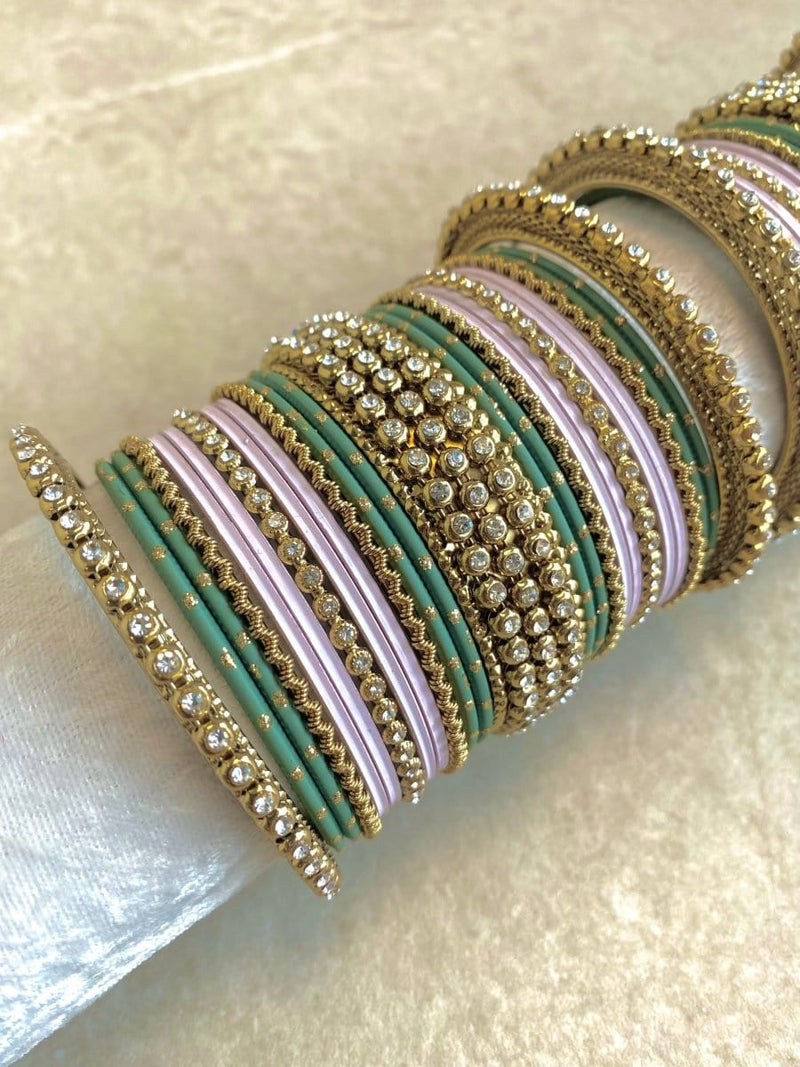 Olive and Pale Pink Bangle Stack - (Slightly Imperfect) (2.6 ONLY) - SOKORA JEWELSOlive and Pale Pink Bangle Stack - (Slightly Imperfect) (2.6 ONLY)BANGLES
