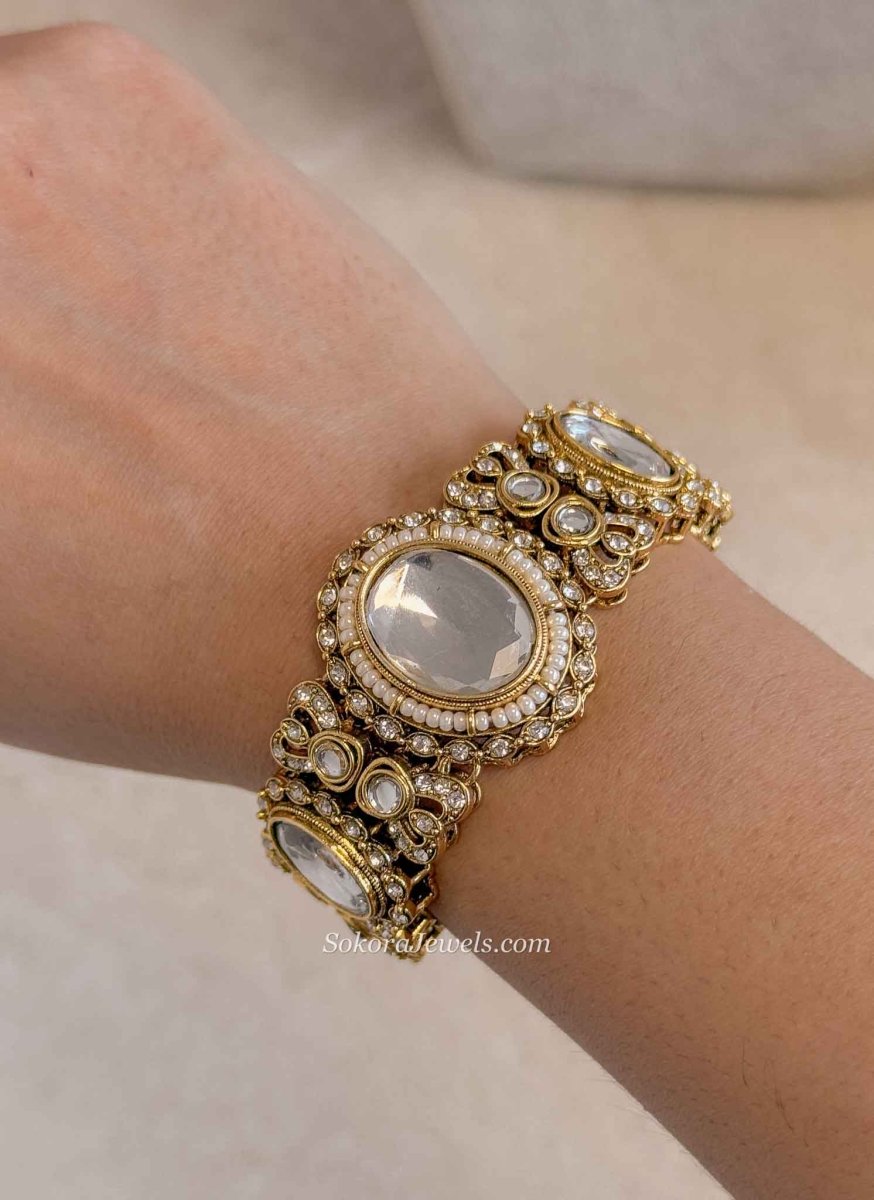 Oval Gem Kundan Bracelet - SOKORA JEWELSOval Gem Kundan Bracelet