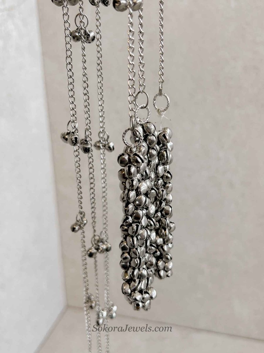 Oxidised Silver Ghungroo Paranda Hair Accessory - SOKORA JEWELSOxidised Silver Ghungroo Paranda Hair Accessory