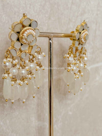 Pale Mint Mother of Pearl Earrings - SOKORA JEWELSPale Mint Mother of Pearl Earrings