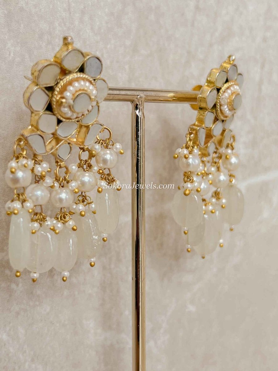 Pale Mint Mother of Pearl Earrings - SOKORA JEWELSPale Mint Mother of Pearl Earrings