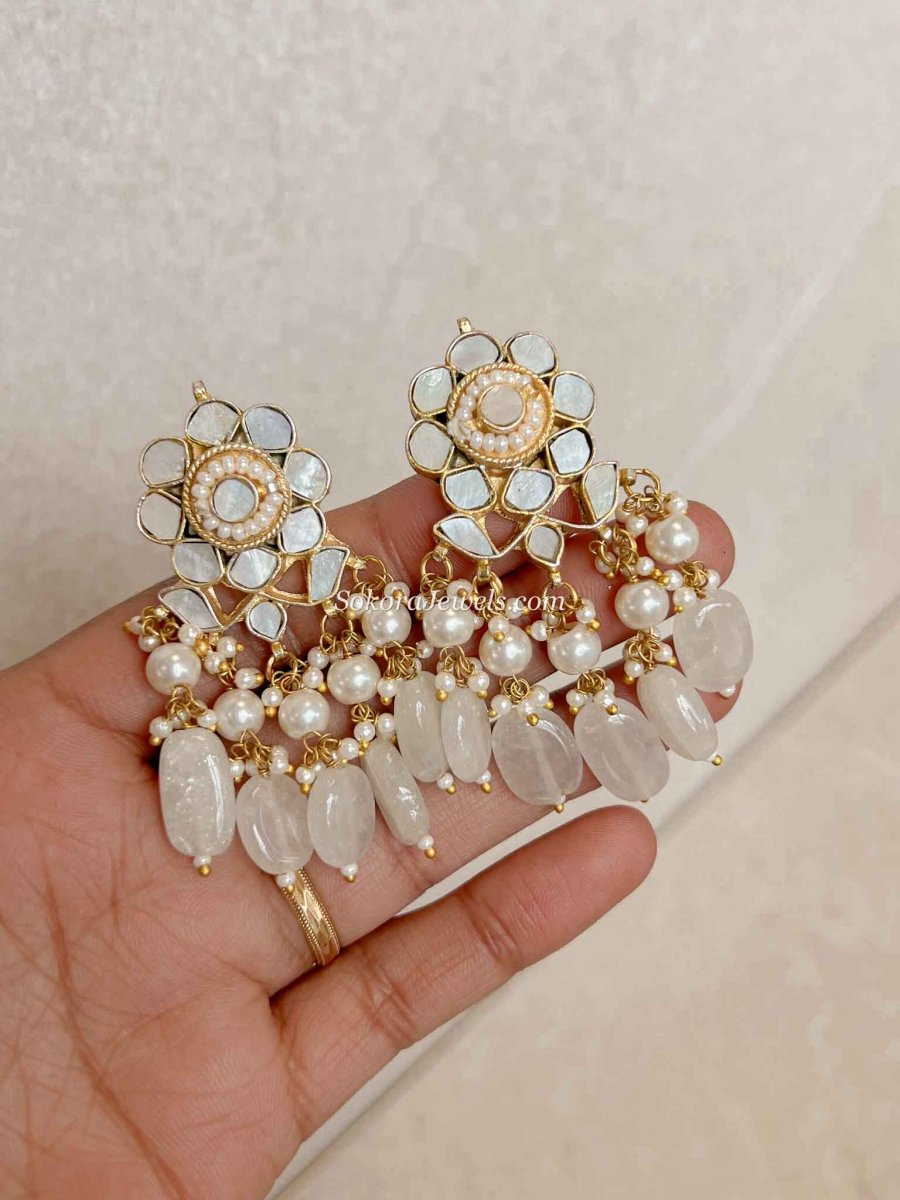 Pale Mint Mother of Pearl Earrings - SOKORA JEWELSPale Mint Mother of Pearl Earrings
