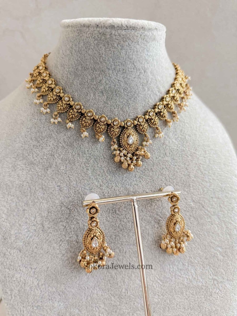Pallavi Kundan set - SOKORA JEWELSPallavi Kundan set