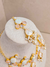 Peach and Pale Mint Mother of Pearl Necklace Set - SOKORA JEWELSPeach and Pale Mint Mother of Pearl Necklace Set